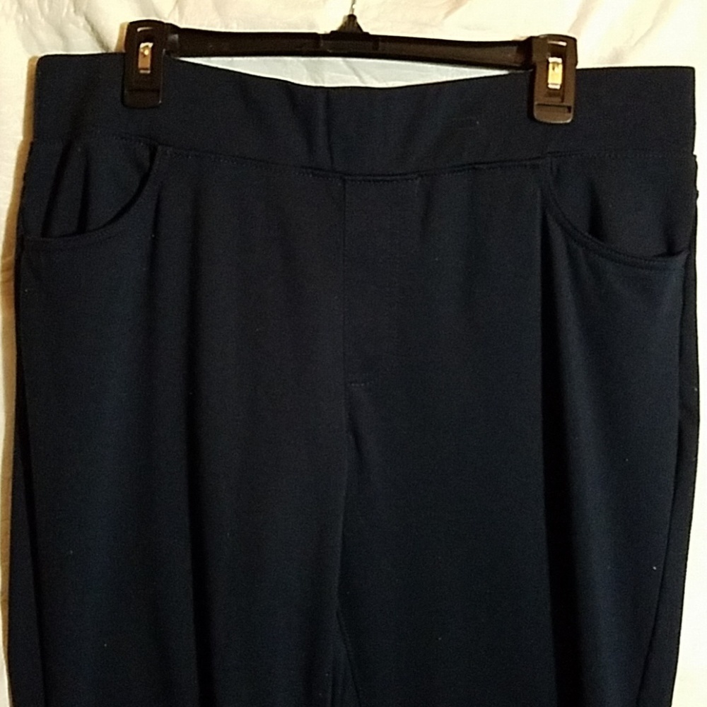 Lee Natural Blue 4 Pocket 18 Medium Stretch Knit.